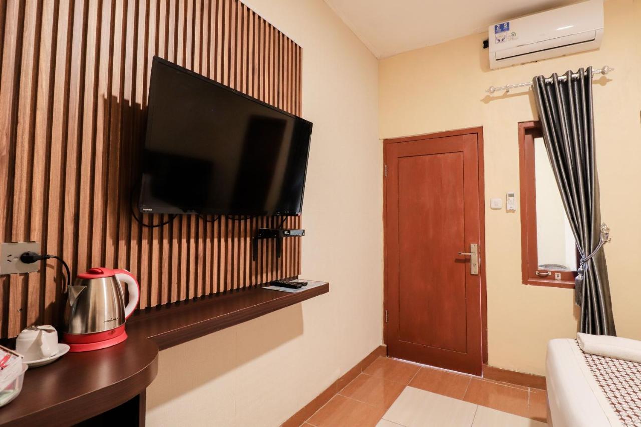 Omah Rohadi Syariah By Ndalem Beong Hotel Магеланг Екстериор снимка