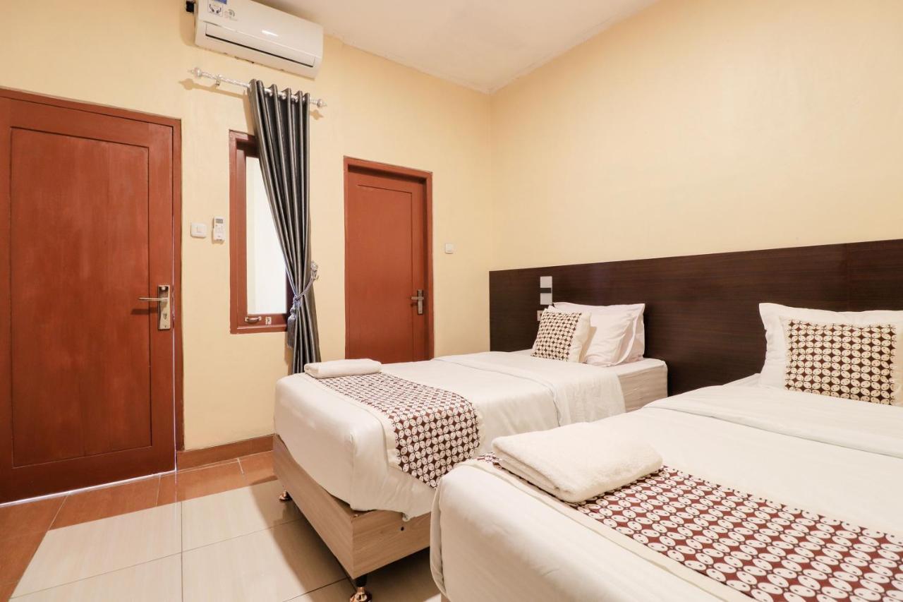 Omah Rohadi Syariah By Ndalem Beong Hotel Магеланг Екстериор снимка