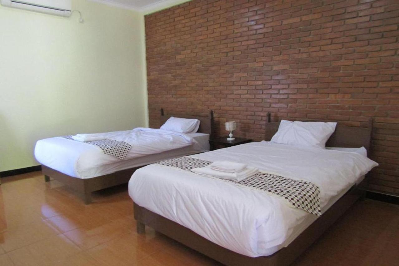 Omah Rohadi Syariah By Ndalem Beong Hotel Магеланг Екстериор снимка
