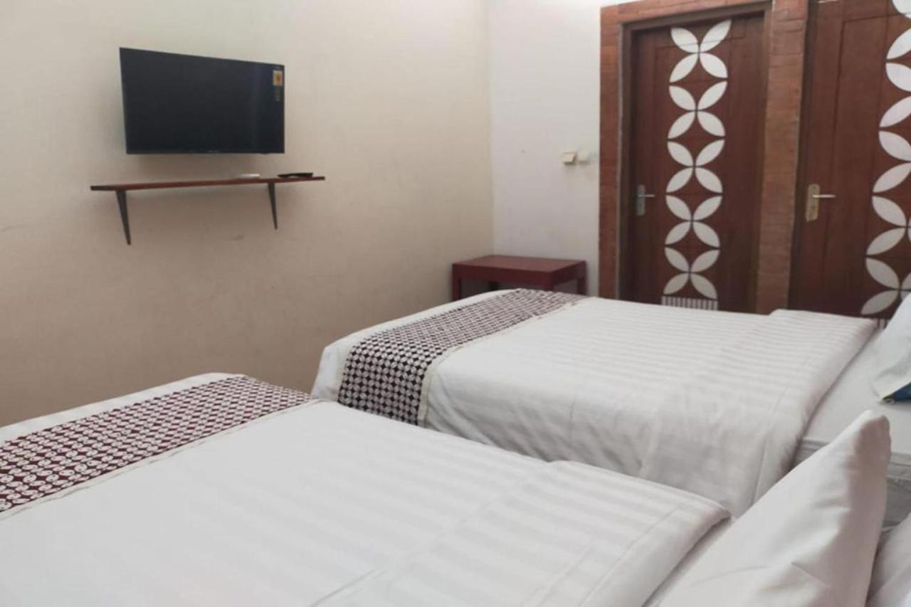 Omah Rohadi Syariah By Ndalem Beong Hotel Магеланг Екстериор снимка